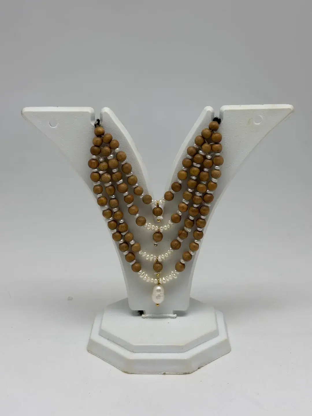 Three-tier natural sandalwood bead and freshwater pearl haar with pearl teardrop drop for Laddu Gopal